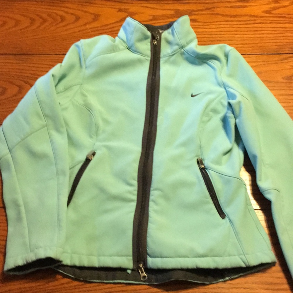Excellent Nike Coat!